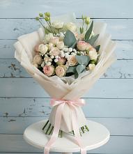 Букет цветов из:  Розы и Лизиантусы #REPLACE_PRED# Берёзовской