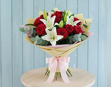 Букет цветов из:  Лилии и Розы #REPLACE_PRED# Берёзовской