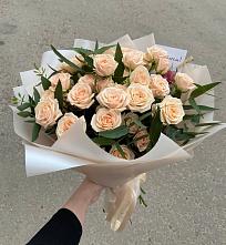 Букет Кремовые розы Латте в Берёзовской