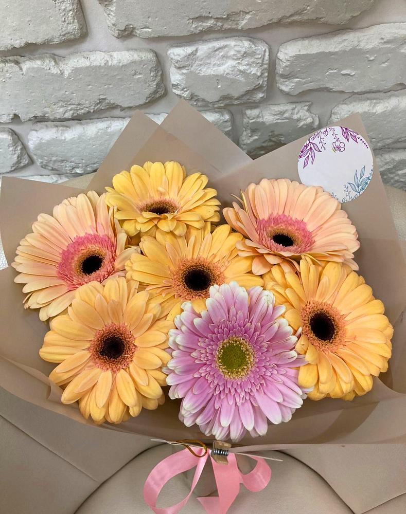 Букет цветов из: Герберы в Берёзовской