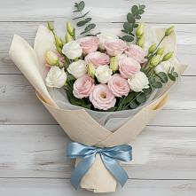 Букет цветов из:  Лизиантусы в Берёзовской