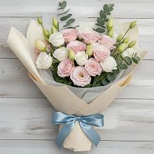 Букет цветов из:  Лизиантусы в Берёзовской