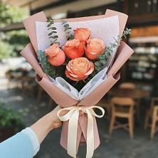 Букет цветов из:  Розы в Берёзовской