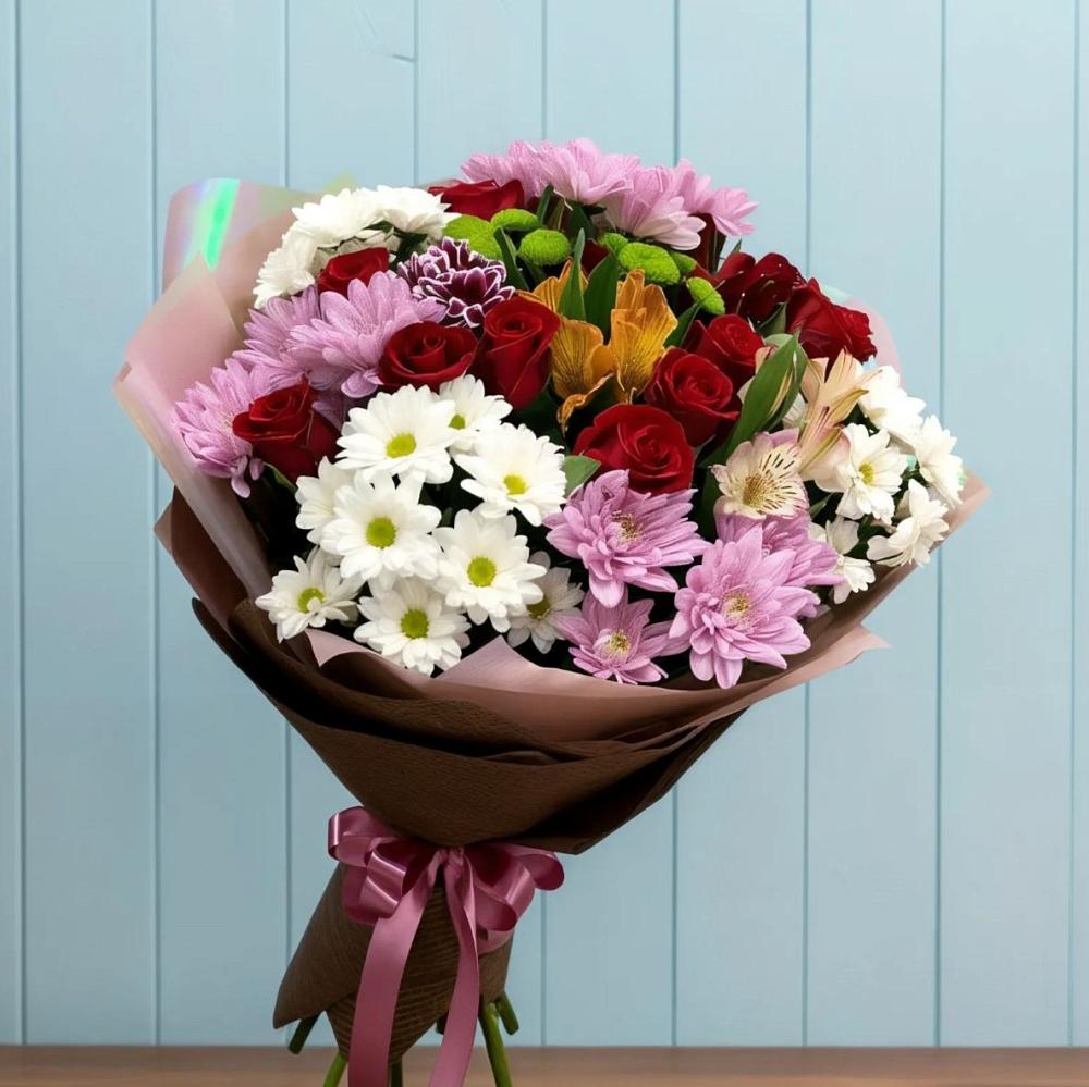 Букет цветов из: Розы, Хризантемы и Альстромерии в Берёзовской