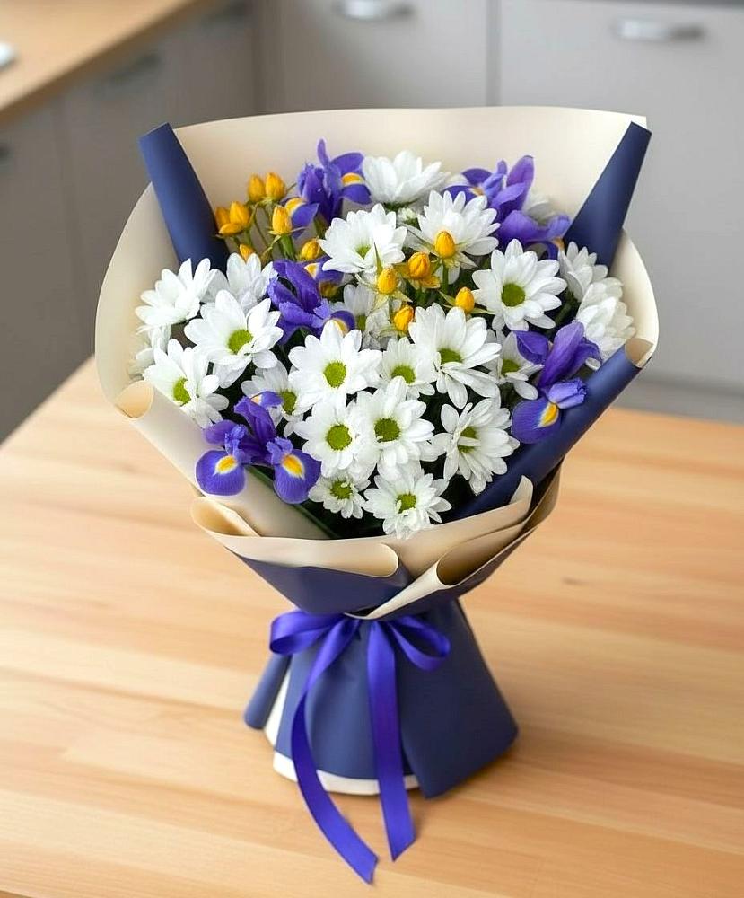 Букет цветов из: Розы, Ирисы и Хризантемы в Берёзовской