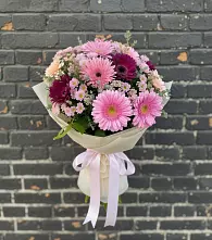 Букет цветов из:  Герберы и Хризантемы в Берёзовской