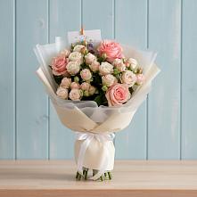 Букет цветов из:  Розы в Берёзовской